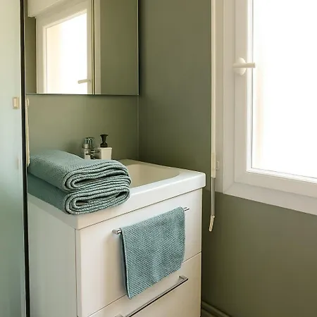 Lumineux T2, 2 Pers, Jardin & Terrasse Au Calme Trélazé